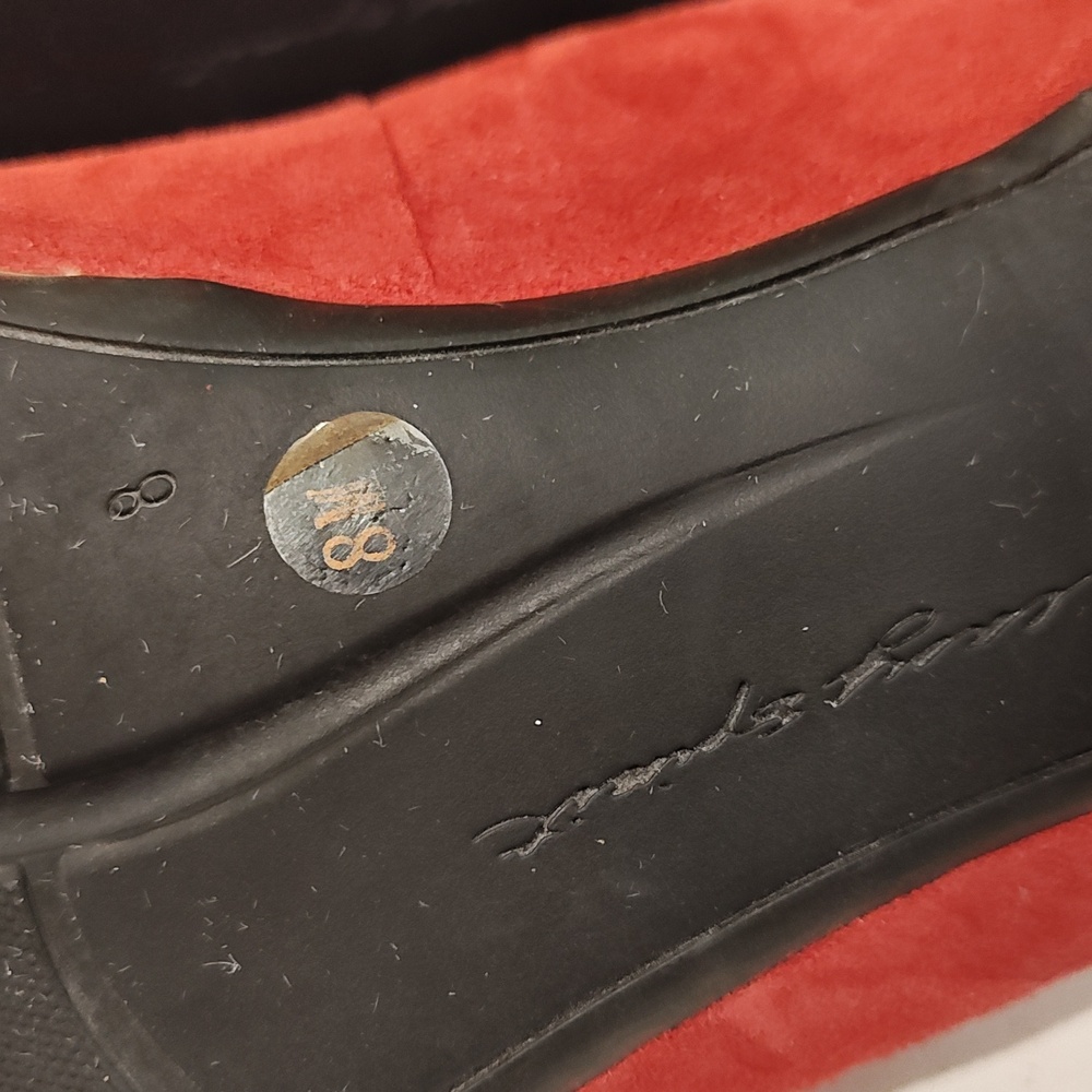 Easy Spirit Red Suede Shoes - Picture 5 of 8
